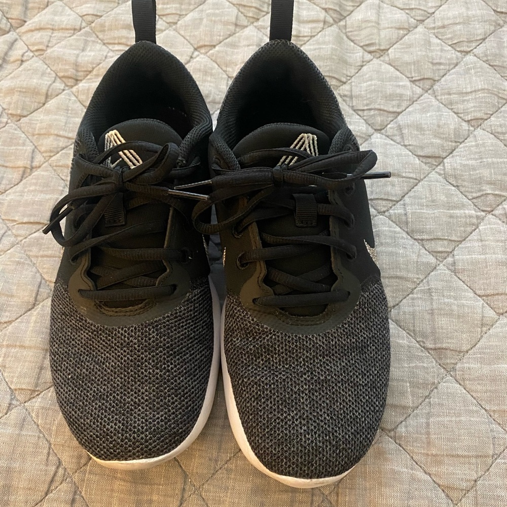 Nike running shoes, black, women’s size 7